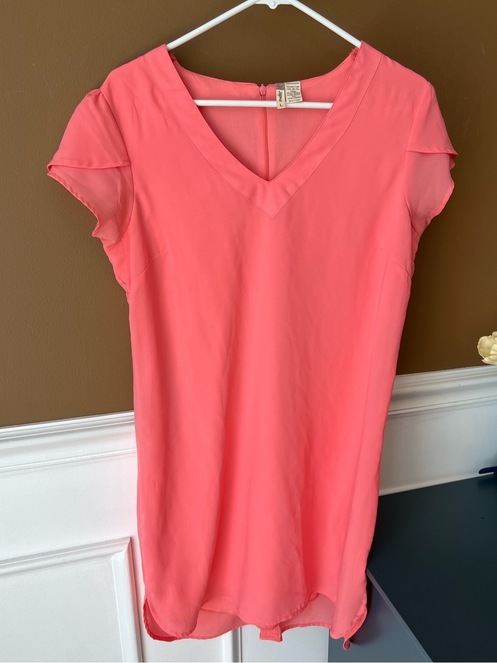 Japna Coral Pink V-Neck Mini Dress Size L Casual Summer Cocktail Party Career